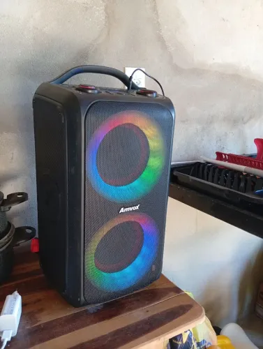 Caixa de som Amvox 600