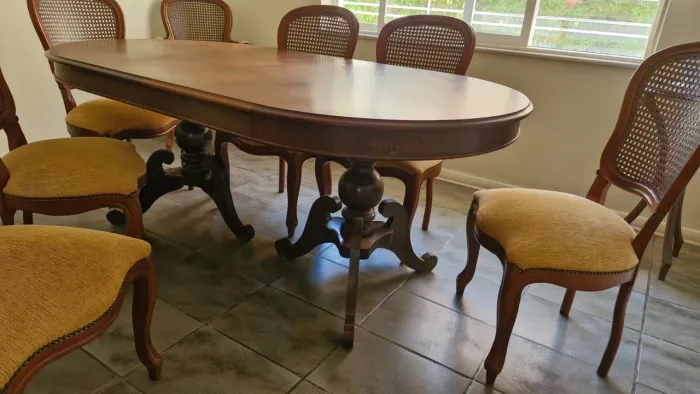 Mesa clássica extensível madeira