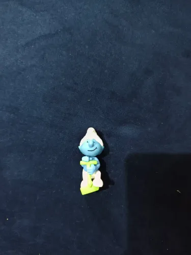 Smurf Vaidoso anos 90 - Kinder ovo