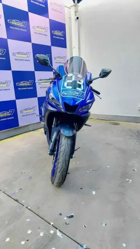 YAMAHA R3 321 CC ANO 2023