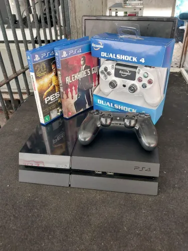 Ps4 Black piano semi novo + garantia 