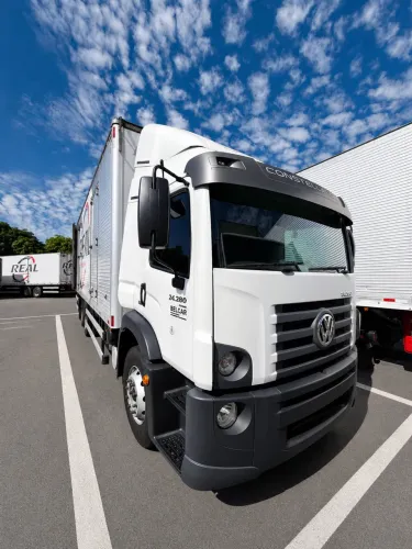 Caminhão VOLKSWAGEN 24.280 | 13.190 | 9.170 ano 2019