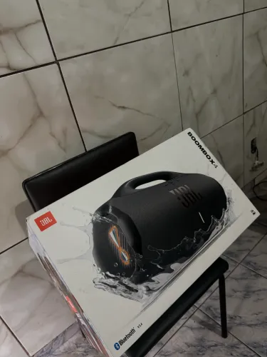 BOOMBOX JBL 4