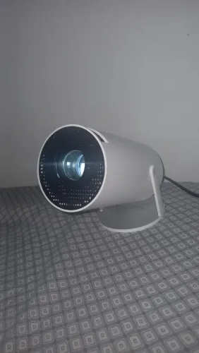 Projetor Hy300