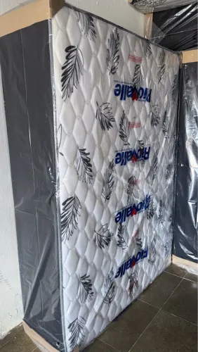 PROMOÇÃO EM CAMA BOX DE CASAL ESPUMA D28 MALHA FRIA
