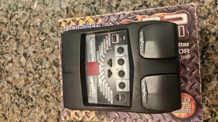 Pedaleira digitech RP 70