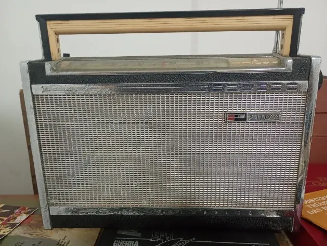 Rádio Transglobe B 470