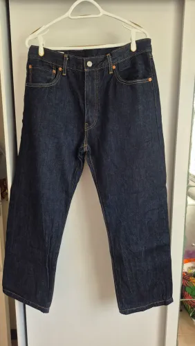 Calça Levis 555