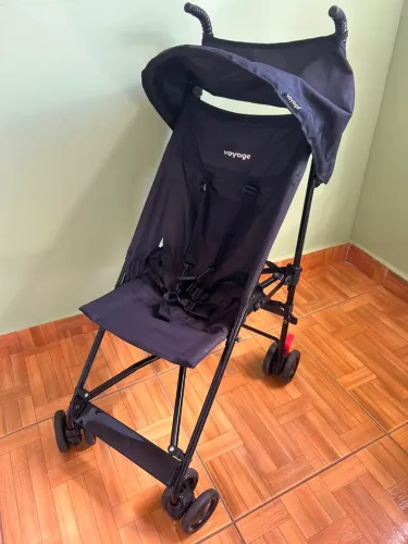 Carrinho de bebê Guarda Chuva