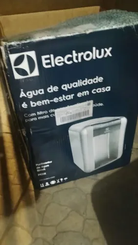 Bebedouro letrico Eletrolux 