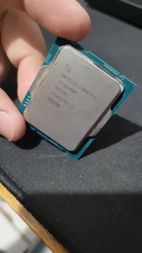 I5 12400f