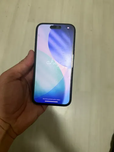 Vendo iPhone 15 - 256GB