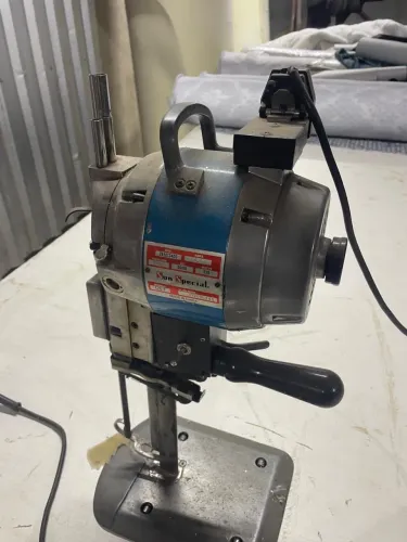 máquina de corte de tecido