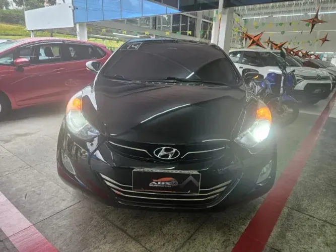Hyundai Elantra GLS 2.0 16V Flex Aut. 2014