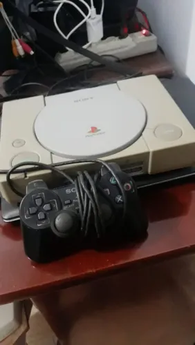 Playstation 1 mais 10 jogos