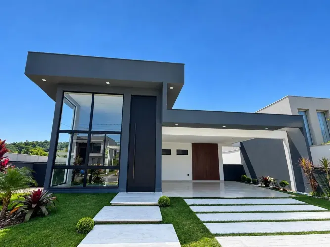 Casa Nova Residencial Shambala II / Acabamento Exelente/ 4 suites / Piscina / Sauna