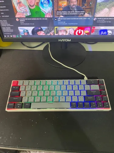Teclado Gamer Mecânico 60% - Revenger TE-BKL003