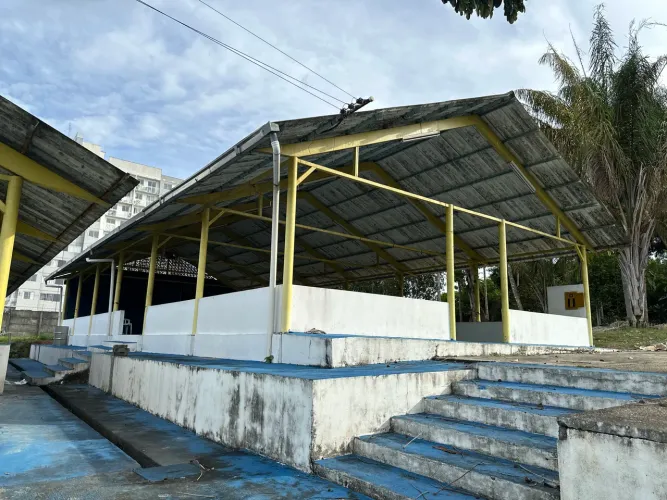 Estrutura completa de cobertura/ telhado de galpão 10x22