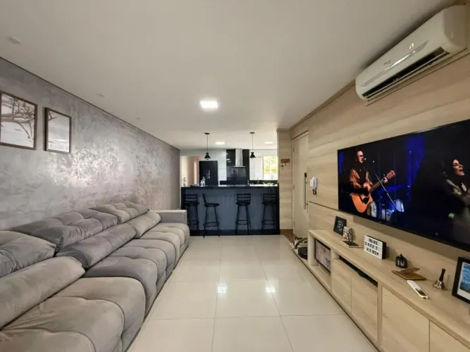 Sobrado com 3 quartos à venda, 228 m² por R$ 600.000 - Continental - Guarulhos/SP