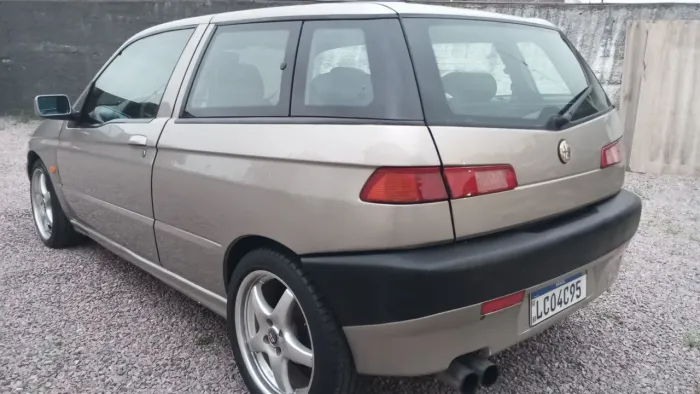 Alfa Romeo 145 Quadrifoglio 2.0 1996