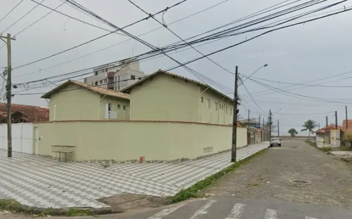 Casa em Condomínio para Venda em Mongaguá, Plataforma, 2 dormitórios, 2 banheiros, 1 vaga