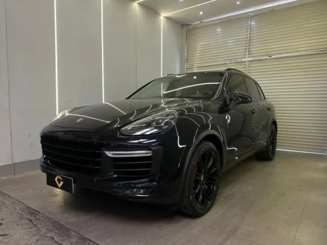 Porsche Cayenne Turbo 4.0 V8 550cv 2016