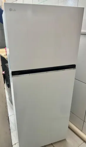 Geladeira LG Frost Free 375L Branca - Excelente Estado