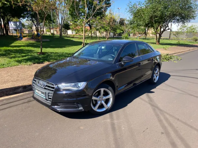 Audi A3 Sedan 1.4 TFSI Flex Tiptronic 4P 2016