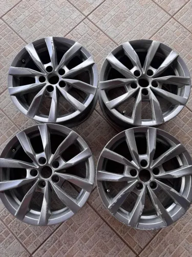 Jogo de Roda aro 15" 5x100 VW Fox 2013