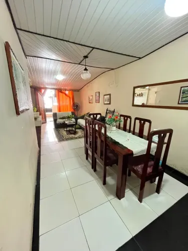 GR VENDE CASA COM PONTO COMERCIAL - 4 QUARTOS - 150M2 - LOCALIZADO NO UMARIZAL