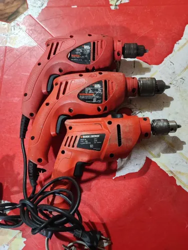 Furadeira de impacto 127v, R$ 80 cada