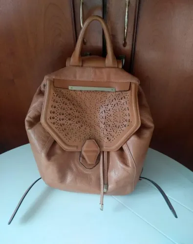 Bolsa / Mochila de Couro Arezzo