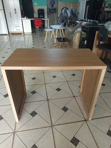 Escrivaninha planejada em mdp nova. 