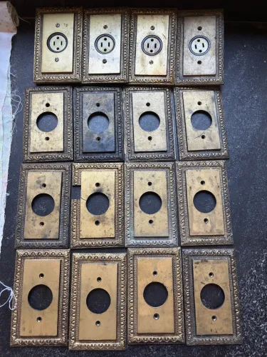 Espelhos De Tomada Antigos Trabalhados Vintage Retrô