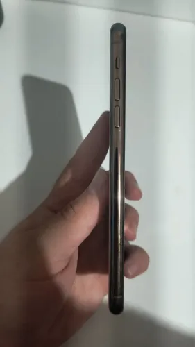 IPHONE 11 pro Max 256 Gb 8 ram estado de novo sem marcas.