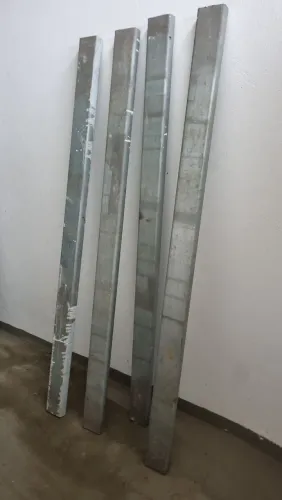 Aço - Perfil "U" 10cm x 4cm - Enrrigecido Galvanizado 4 unidade de 1,70m