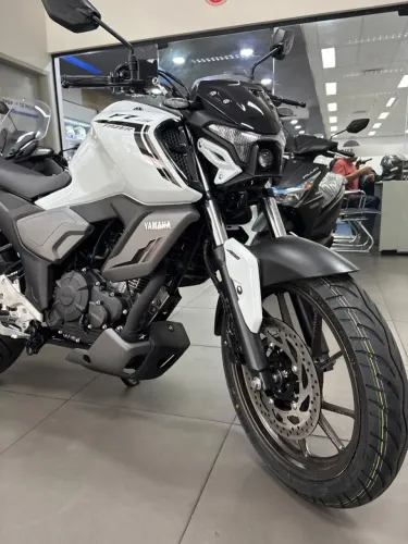 FZ15 ABS CONNECTED- PRONTA ENTREGA- ACEITO SUA USADA NA TROCA
