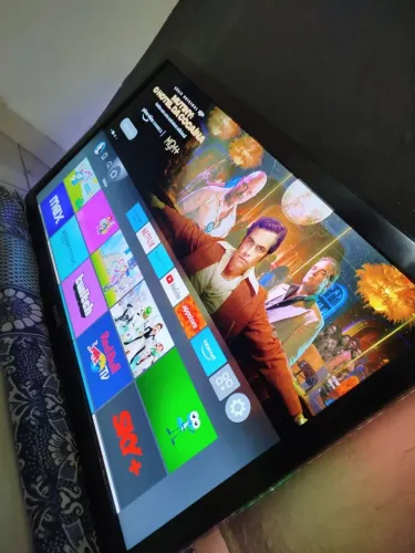 VENDO TV 32 TOP, NÃO É SMART, FUNCIONA PERFEITAMENTE, TV CONSERVADA, IMAGEM PERFEITA!!!
