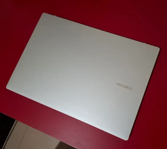 Samsung Galaxy Book Go