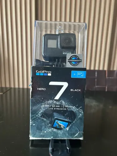 Gopro Hero 7 Black + acessórios