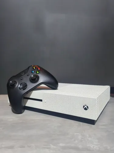 Xbox one S branco 