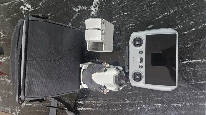 Mini 4 Pro - Fly More Combo