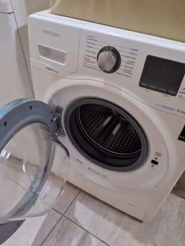 Máquina lava e seca Samsung ecobubble 10,1kg abertura frontal branca