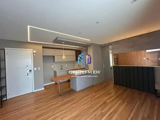 Apartamento com 1 dormitório para alugar, 47 m² por R$ 5.520,00/mês - Parque Campolim - So