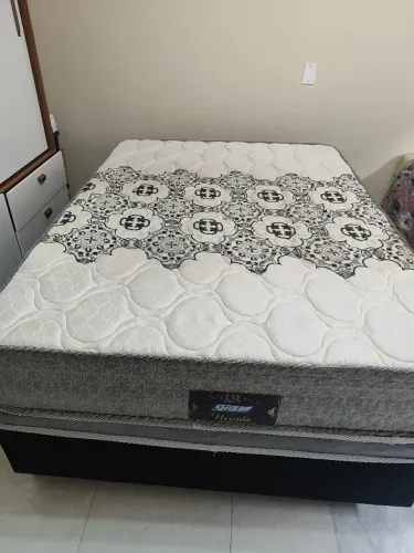 Cama box casal com colchão