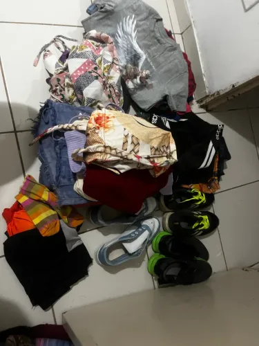 Lote de roupas para bazar brechó 3.00