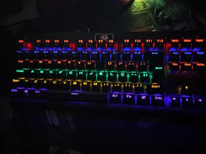 Teclado Redragon Dark Avenger 