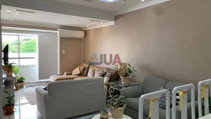 More com Espaço e Localização Privilegiada no Centro de Nova Iguaçu.