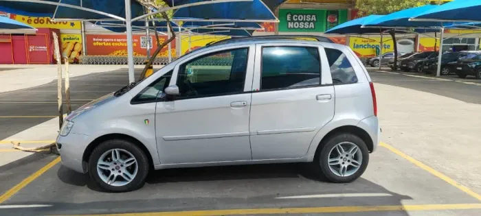 Fiat Idea ELX 1.4 MPI Fire Flex 8V 5P 2009