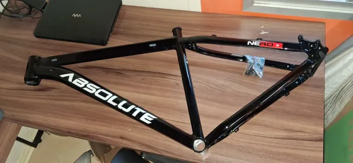 Quadro Absolute Nero 5 novo tamanho 17